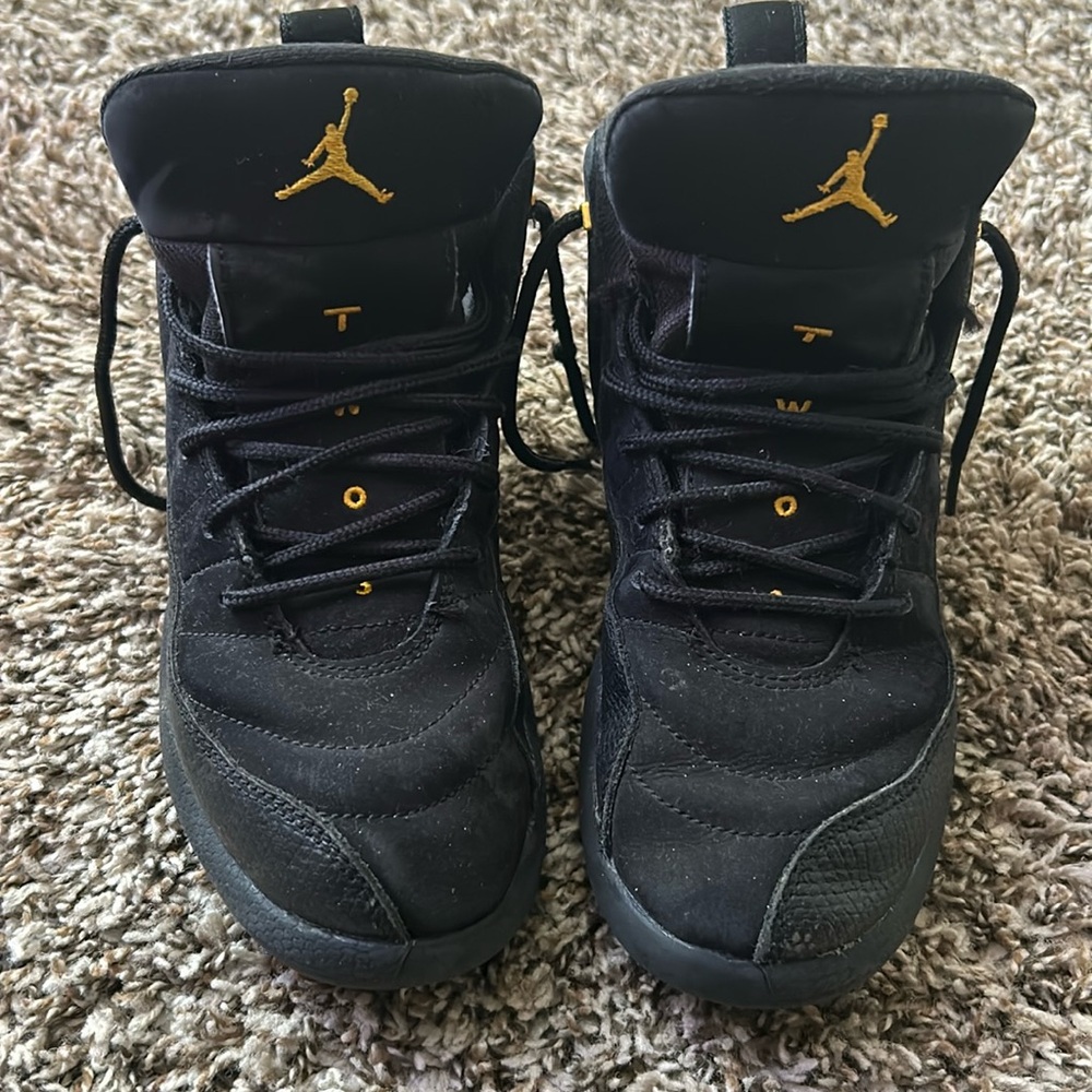 Kid sneakers